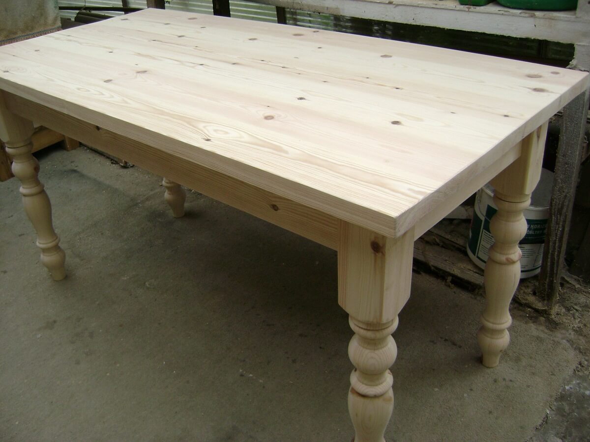 Деревянный стол из массива дерева своими руками
