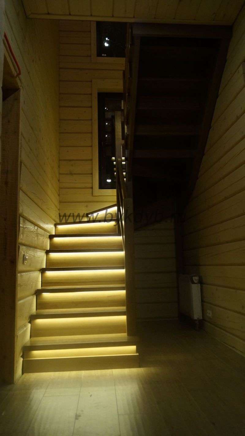 Лестница с подсветкой в ступенях